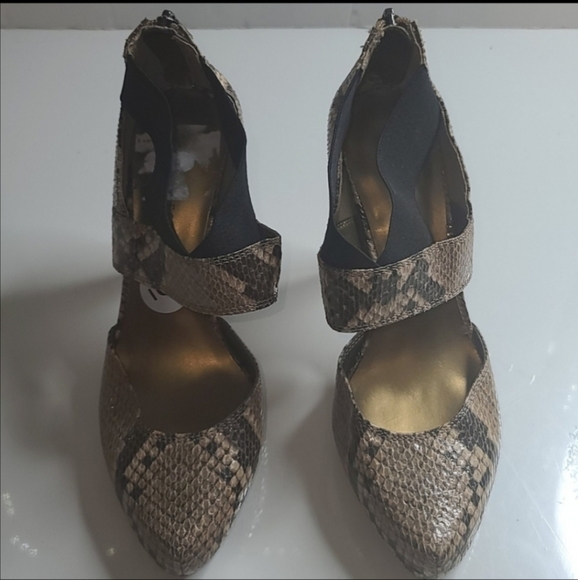 Nine West WNRATE heels - Picture 9 of 10